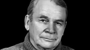 Выполнить ретушь